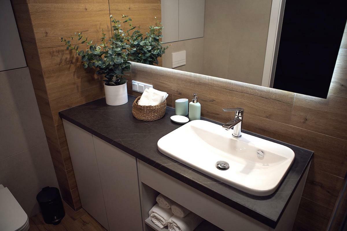 Concept One Apartment Krakow Luaran gambar